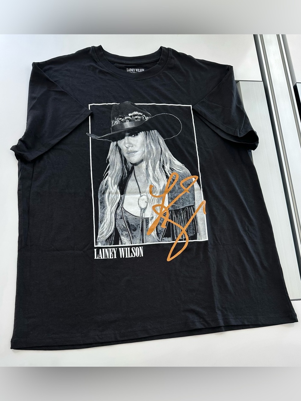 New without Tags Lainey Wilson Black Graphic Tee - Signature Print